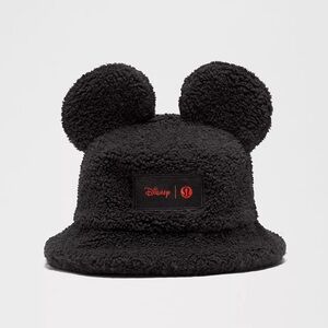 ONLY ONE Disney x Lululemon Textured Fleece Bucket Hat Black Size M/L